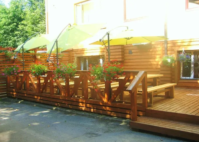 Auksine Avis Bed & Breakfast 3*