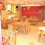 Auksine Avis 3*